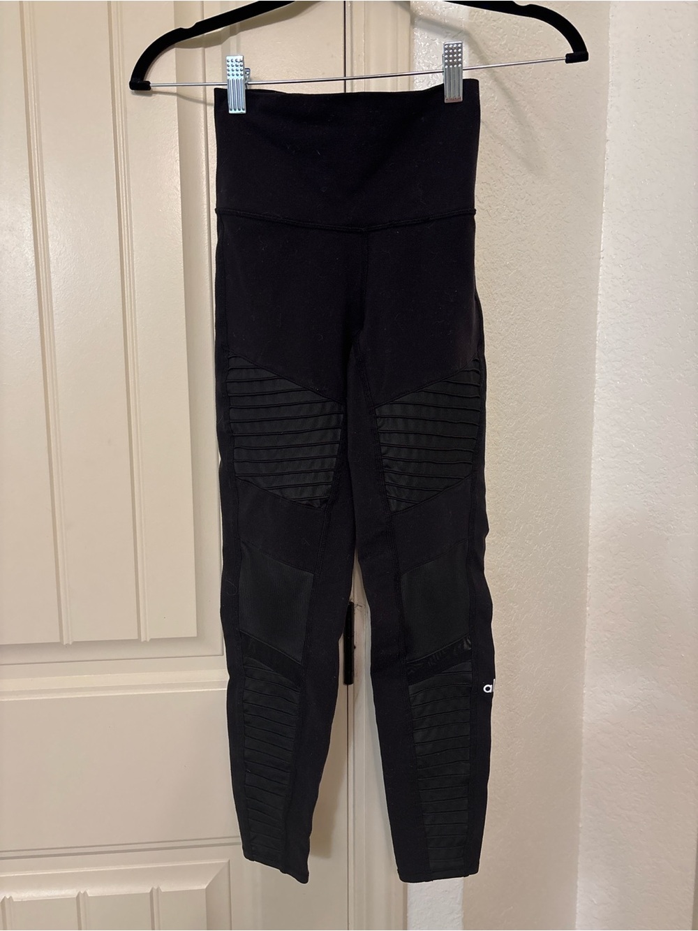 Alo Yoga Moto Leggings XXS